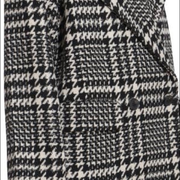 Houndstooth Plaid Peacoat - Gray And Black Patterned Wool Fabric Car Coat
